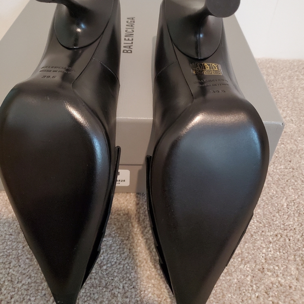 Balenciaga Knige BB logo Fringe pump - Picture 5 of 10